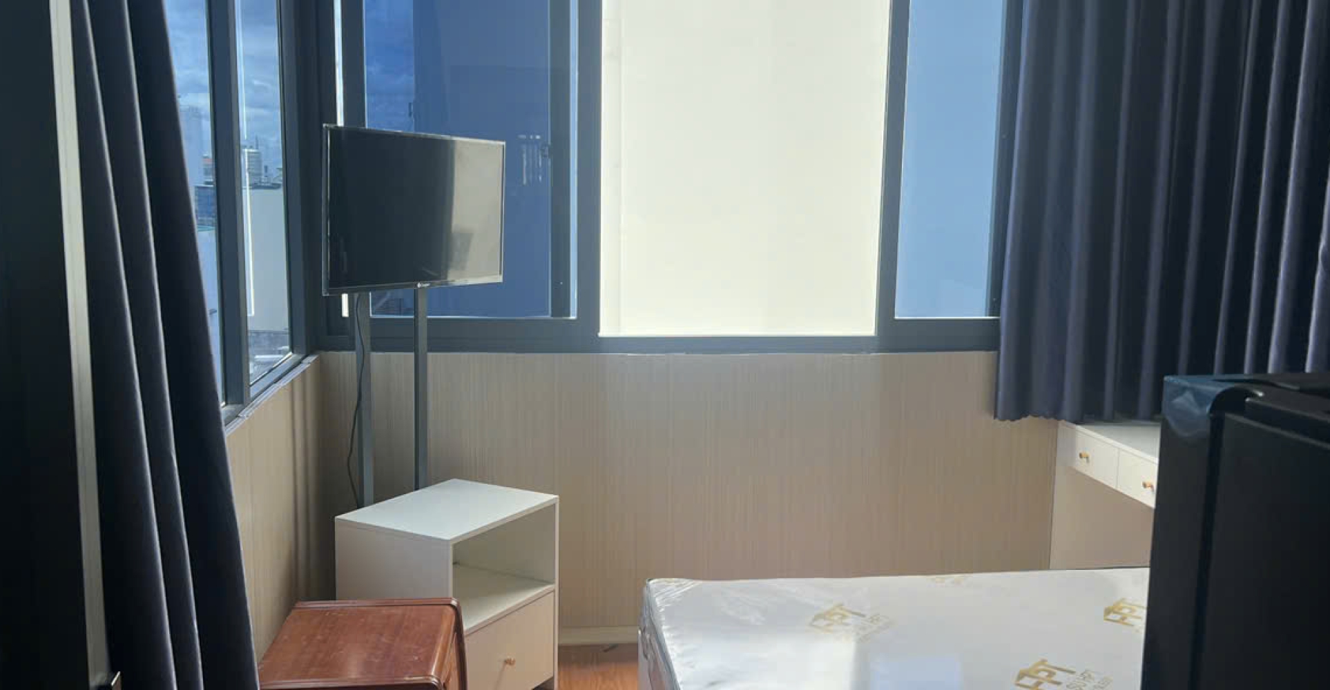 Cho thuê căn hộ Bình Thạnh Mặt Sau Lầu 3